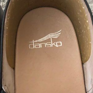 Dansko Brenna Size 40